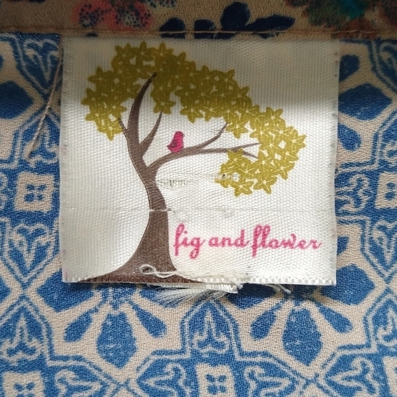 Fig & Flower Tan Blue Boho Floral Paisley Button-Up Blouse Roll Tab Sleeve - Picture 6 of 8